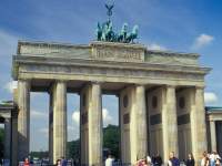 Deutschland Tourismus - Brandenburger Tor in der Bundeshauptstadt Berlin